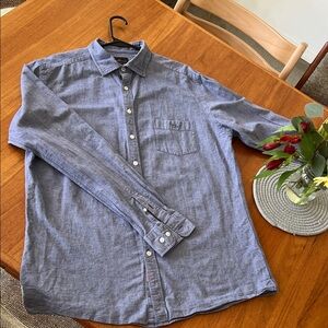 Rodd & Gunn Men's Blue Button-Up Shirt